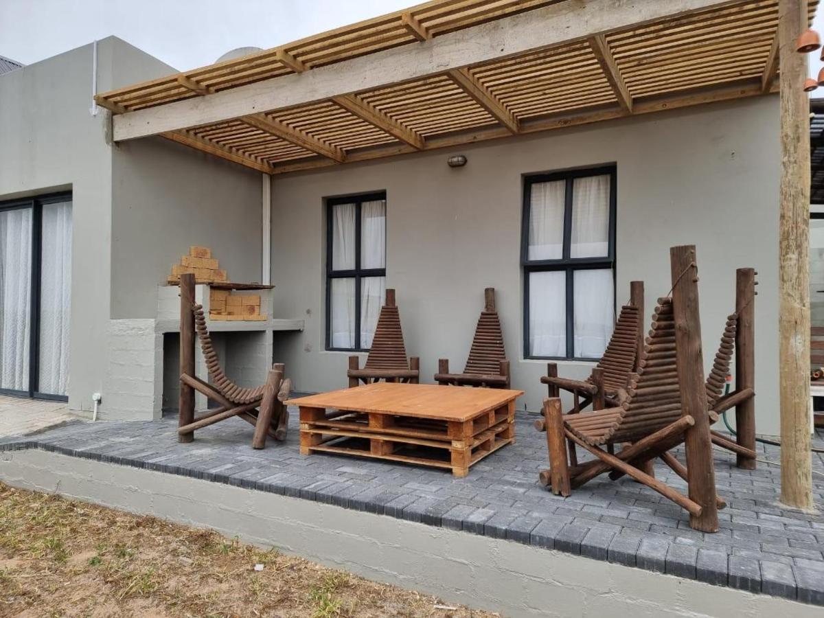 Rustic Hill Apartment Langebaan Exterior photo