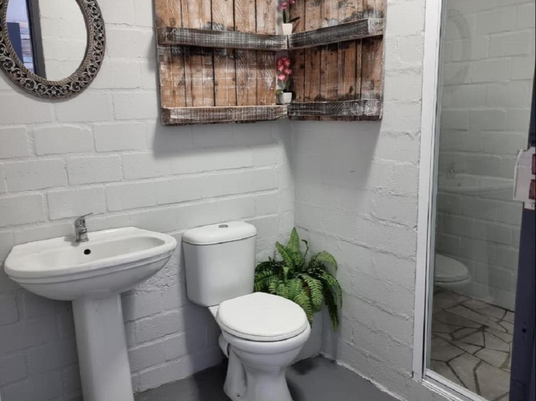 Rustic Hill Apartment Langebaan Exterior photo